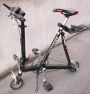 �y�_���̕t�����ɒ��ځB