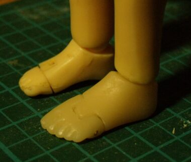 ����i�K�̂ܐ�p�[�c�Ƃ̔�r