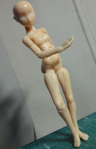 �G������ɋȂ�����Ԃł����肷��̂ŁA�|�[�Y�̕����L����܂���