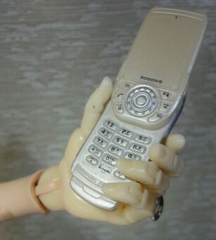 �g�ѓd�b���w�ŋ��݂��ނ悤�Ɏ������邱�Ƃ��ł���̂ŕێ������₷���ł�