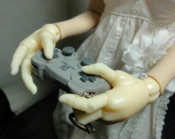 �m�[�}���łł͎w�̈ʒu�����ɂ͌��x������܂����A�t�����łȂ�����������₷�����R�Ɍ�����悤�ɕێ�������̂����₷���ł�