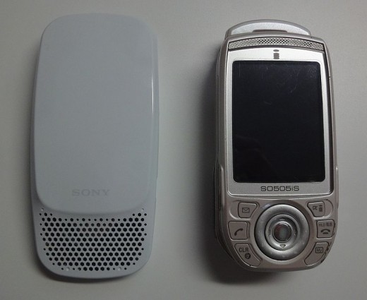 ReonPocket3・携帯電話とのサイズ比較